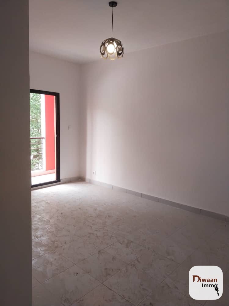 Appartement F3 à louer à Grand Yoff - Image 2