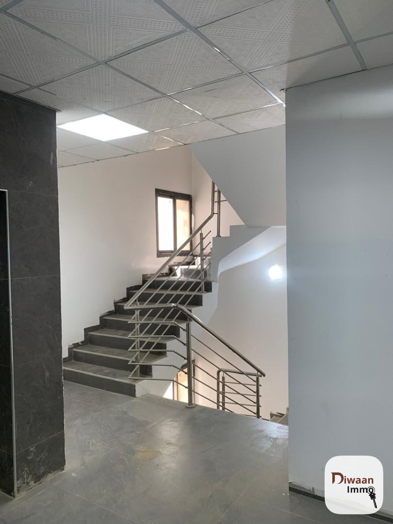 Plateau de bureau à louer à la Cité  Keur Gorgui - Image 3