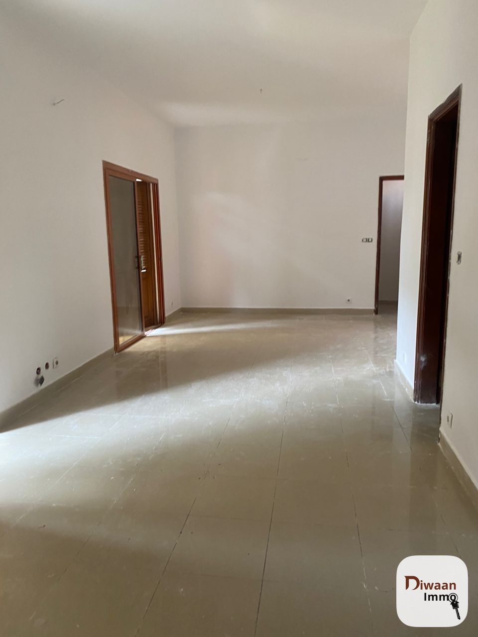 Maison R+2 à louer á la citè Alizè aux Maristes - Image 4