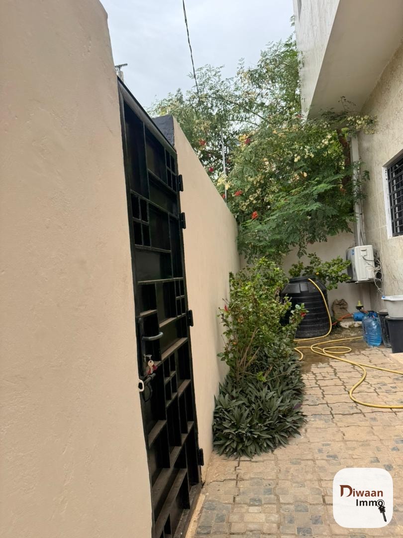 Villa meublé à vendre à Toubab  Dialaw - Image 15