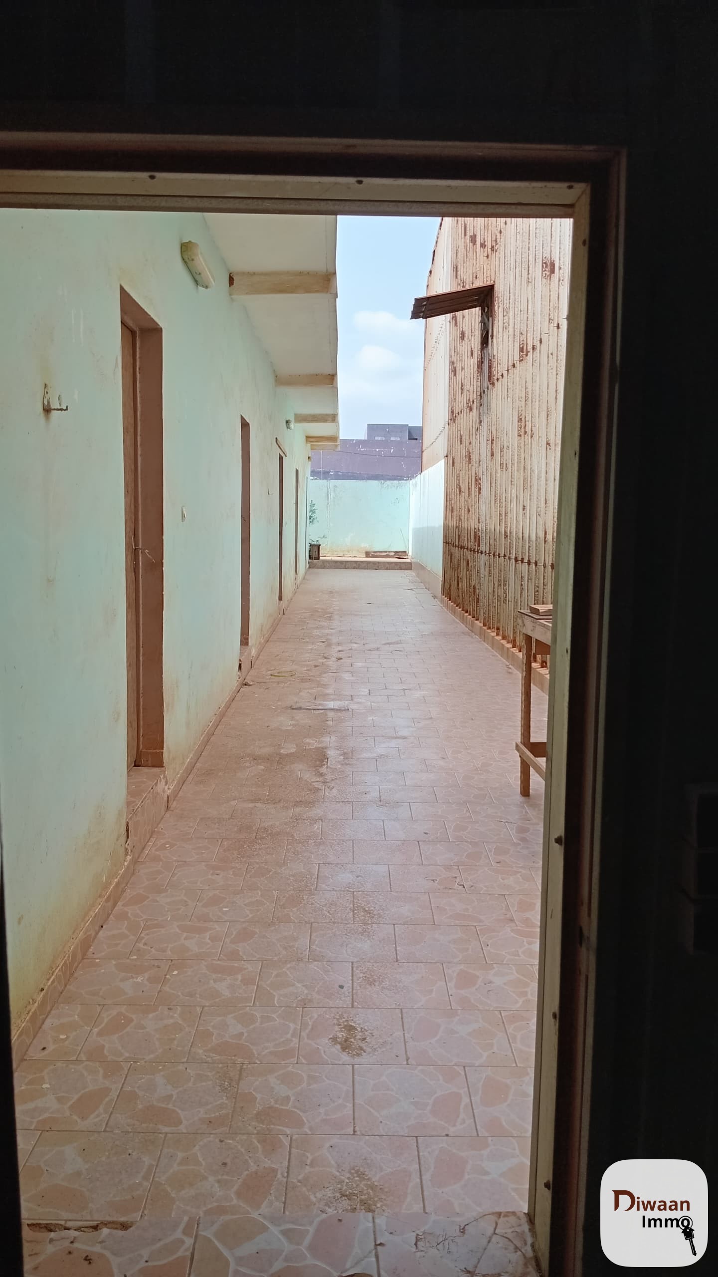 Hangar à louer à Diamnadio - Image 6