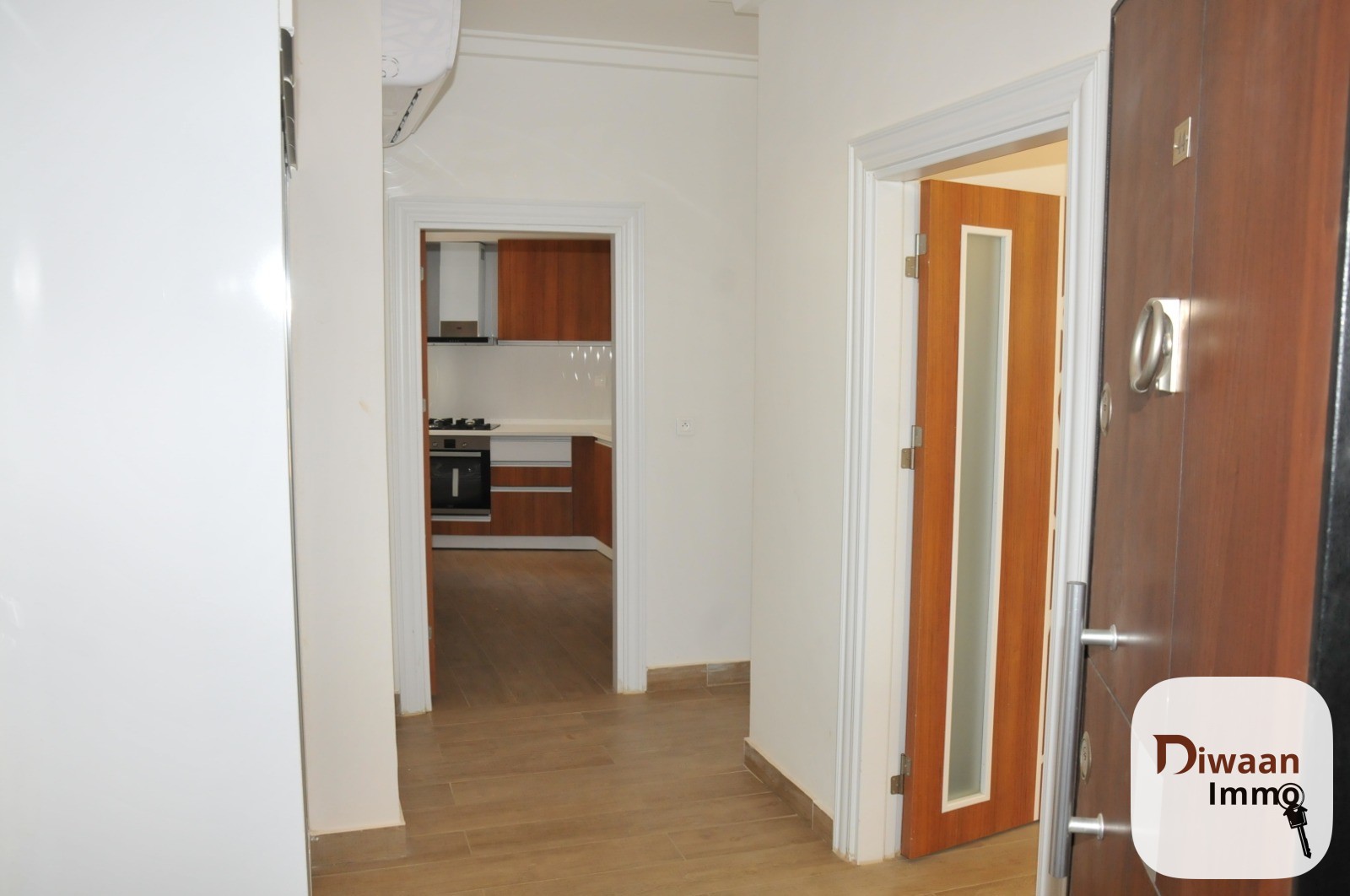 Appartement en studio à louer au Point E - Image 5