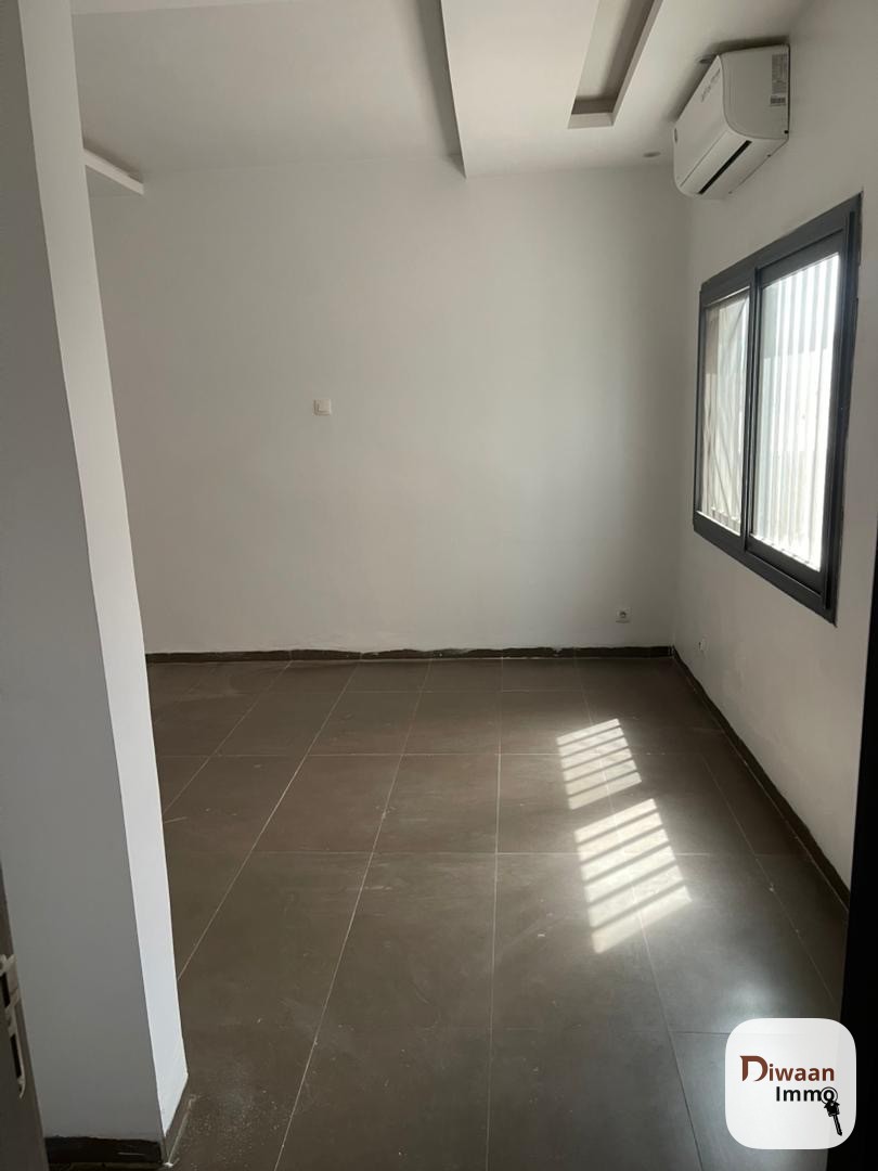 Appartement F4 à  louer sur la Vdn - Image 2