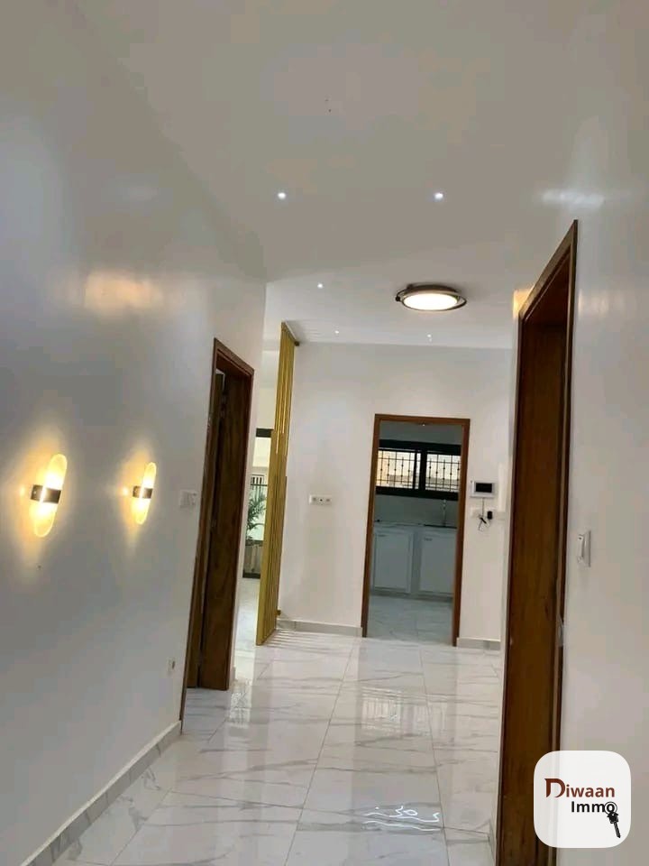 Appartement F4 a louer aux Mamelles cité  Mbackiyou Faye - Image 16