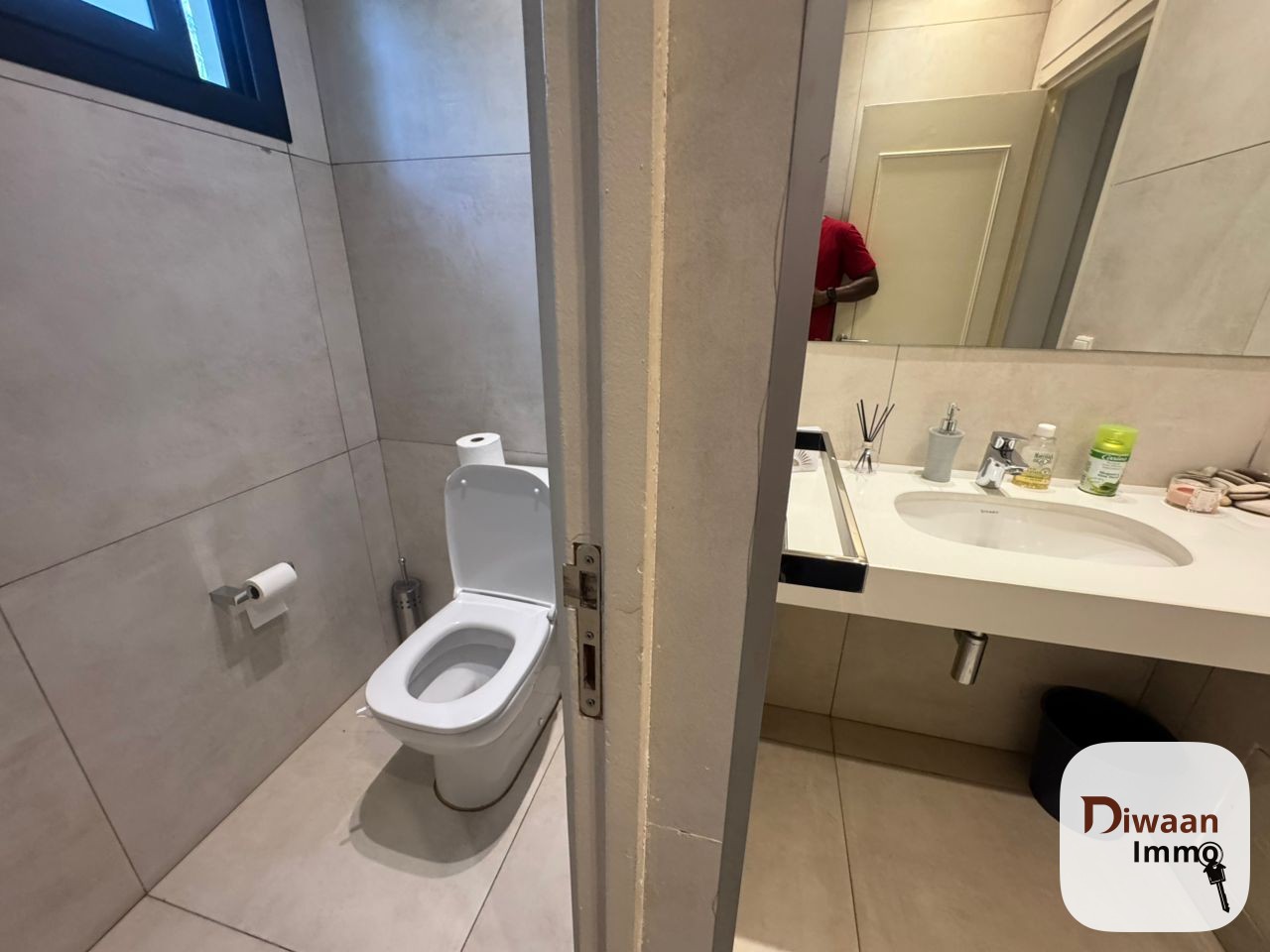 Villa à louer sur la corniche du Plateau - Image 1