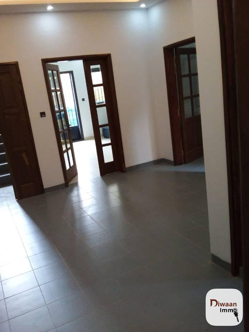 Appartement F4 a louer aux Almadies Recasement - Image 3