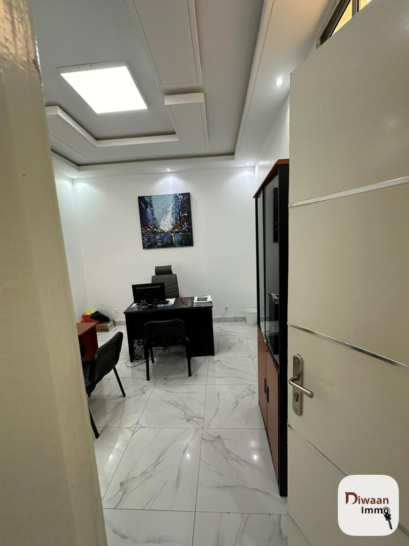 Villa R+1 à louer aux Mamelles - Image 4