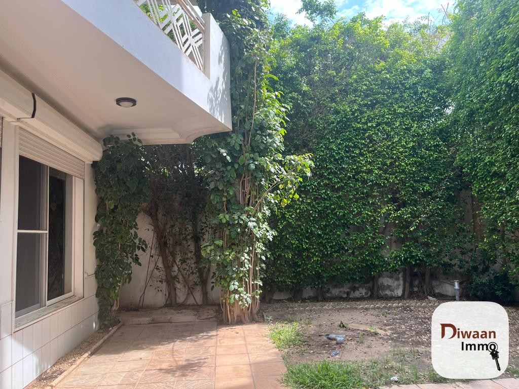 Villa R+1  à louer aux Almadies - Image 18