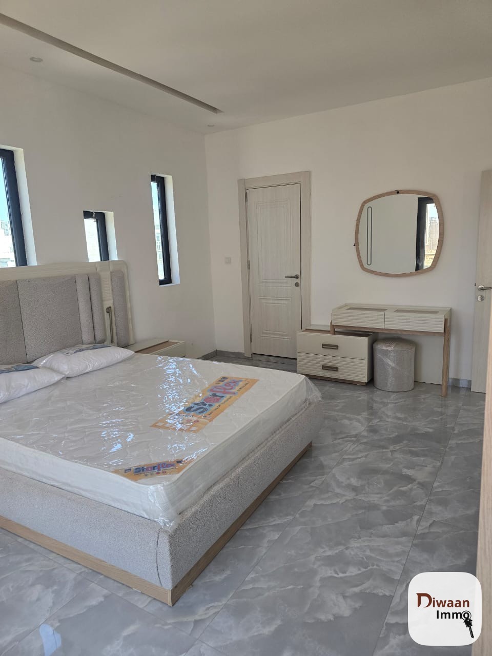 Appartement F4 meublé aux Almadies - Image 12