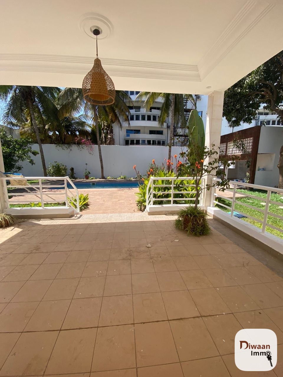 Villa à louer aux almadies - Image 2