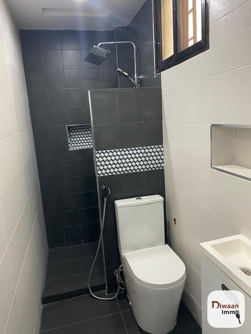 Studio meublè à louer aux almadies - Image 17