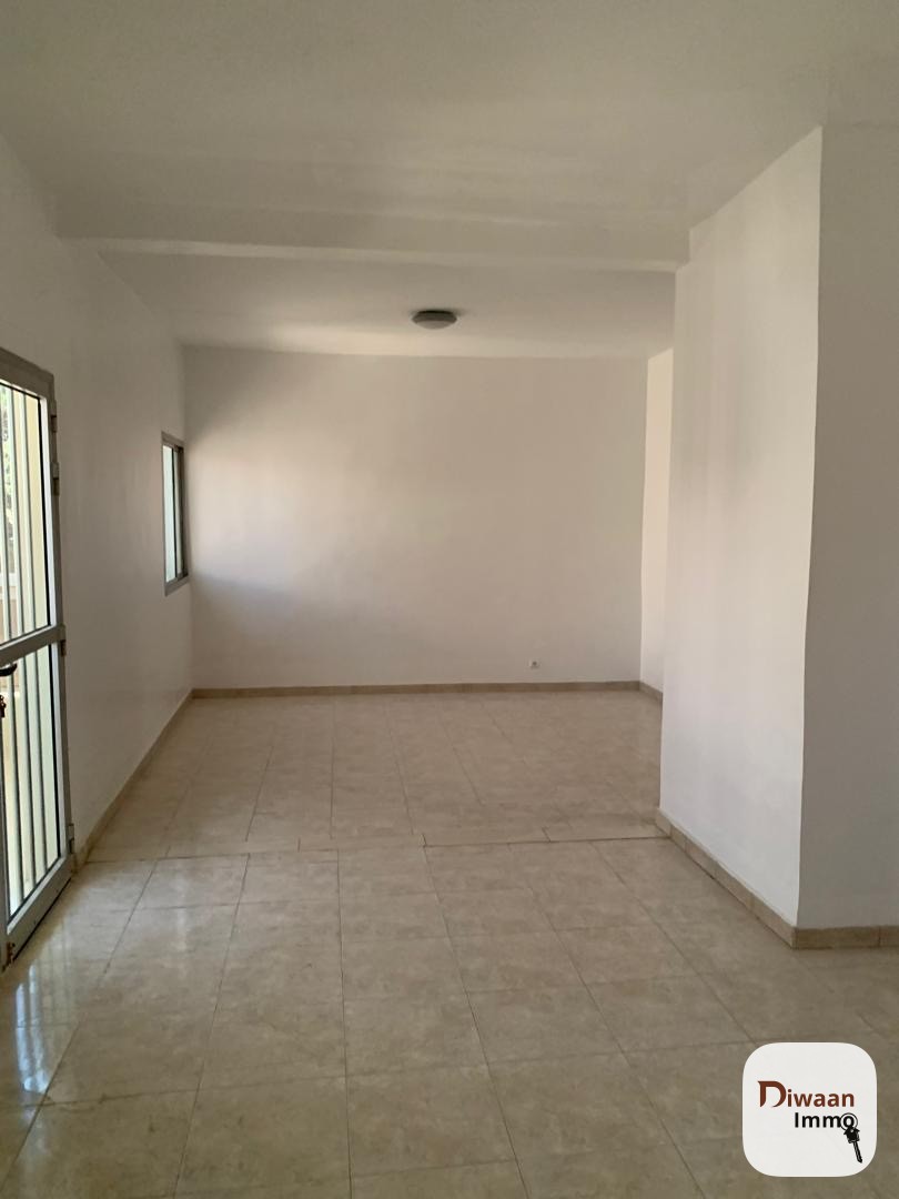 Villa R1 a louer à Liberté 6 - Image 3