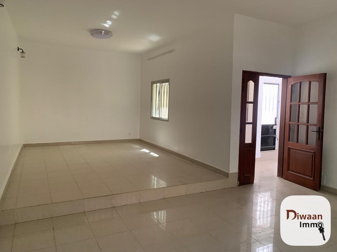 Villa R1 a louer à Liberté 6 - Image 12