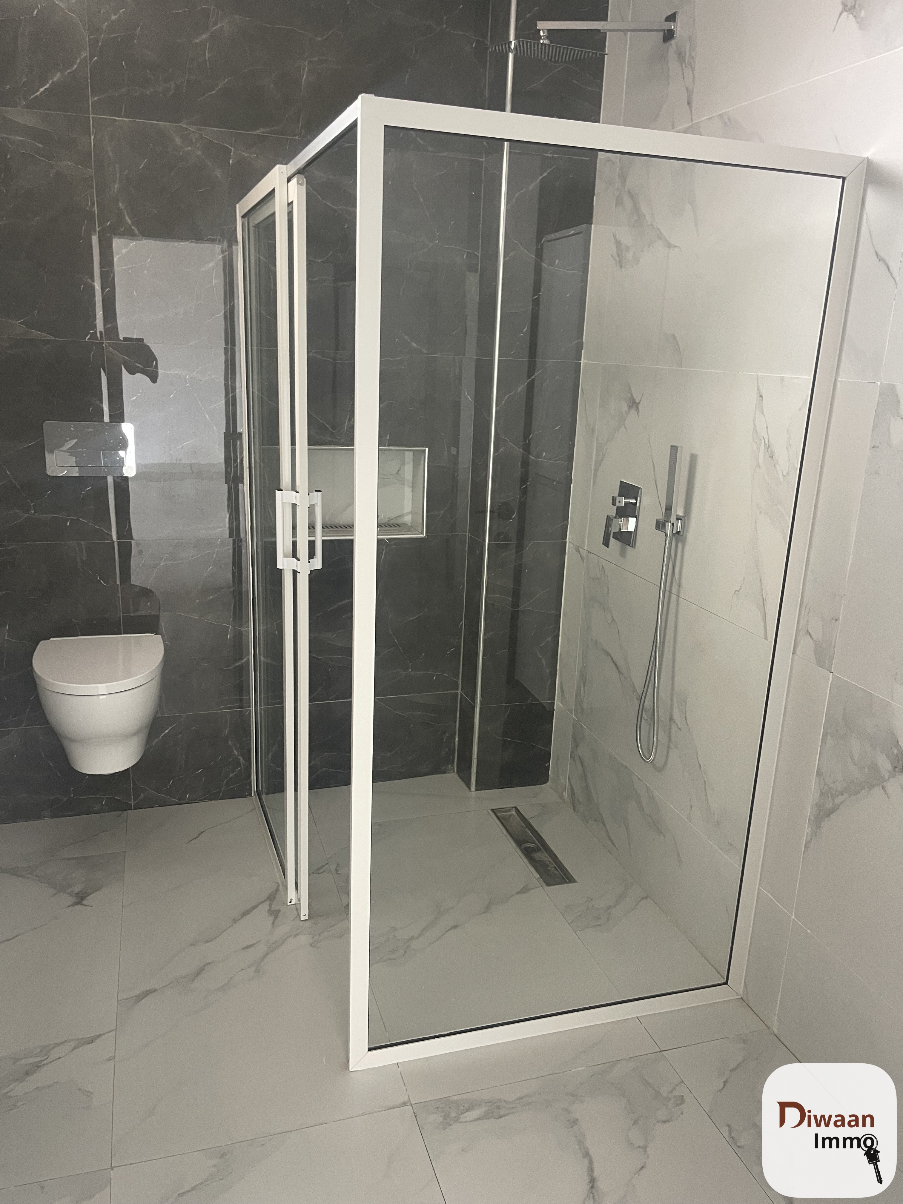 Appartement F4 neuf et moderne sur la route principale de Liberté4 - Image 13