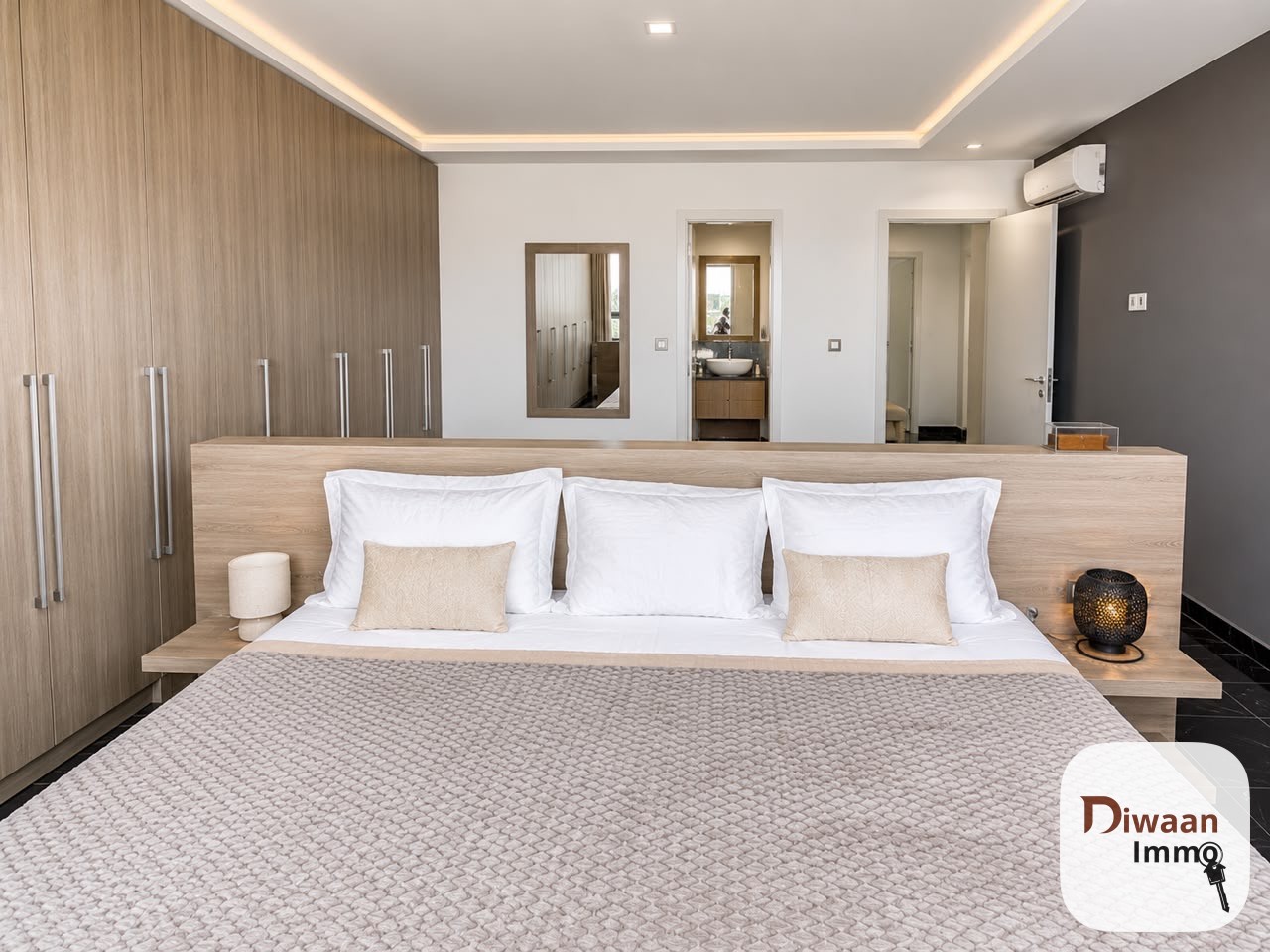 Appartement en Duplex à louer sur la corniche des Mamelles - Image 1