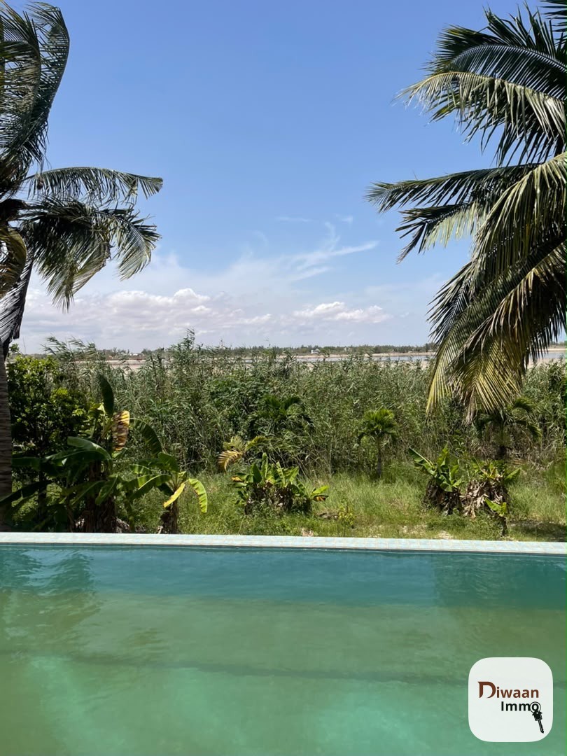 Villa avec 3 chambres à louer sur le lac Rose - Image 19