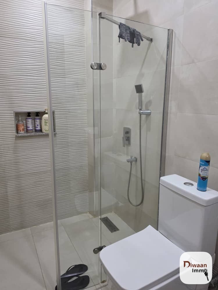 Appartement meublé avec 3 chambres à louer à la cité Cheikh Amar - Image 8
