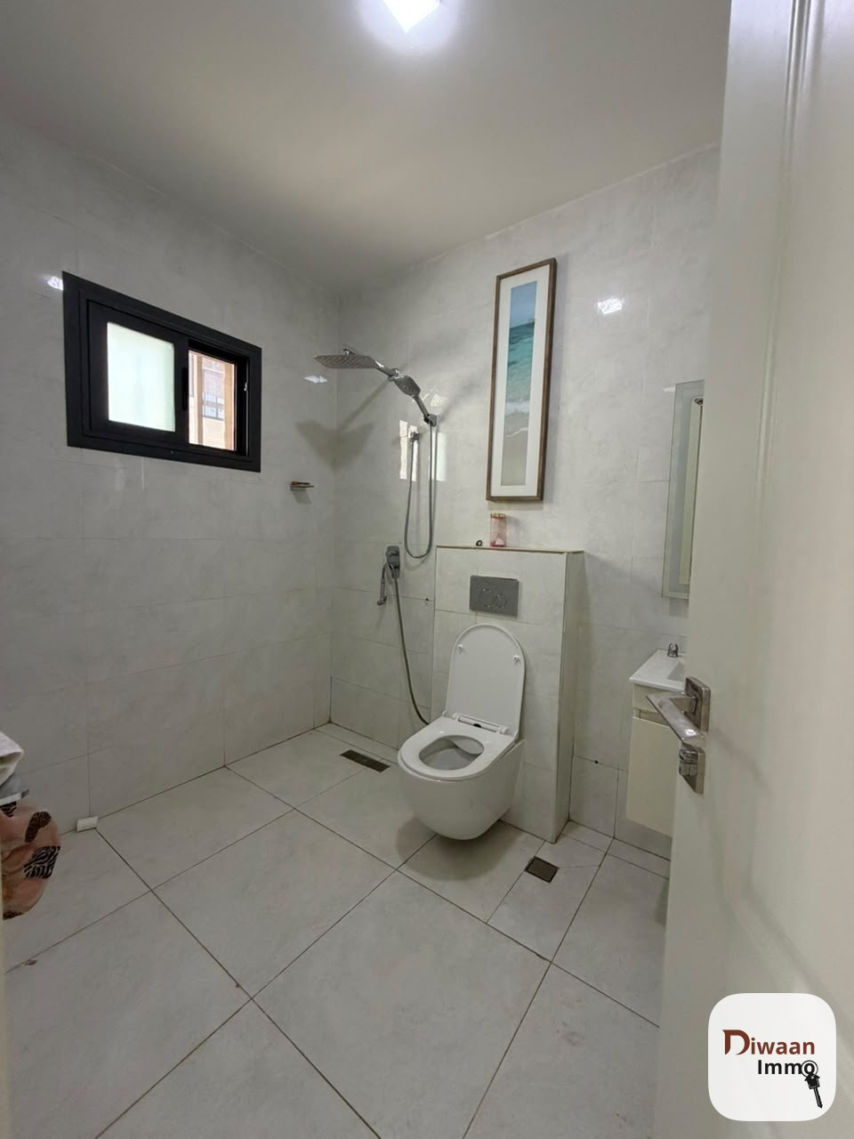 Villa d’exception de 843m2 avec 5 chambres à louer aux Almadies - Image 14