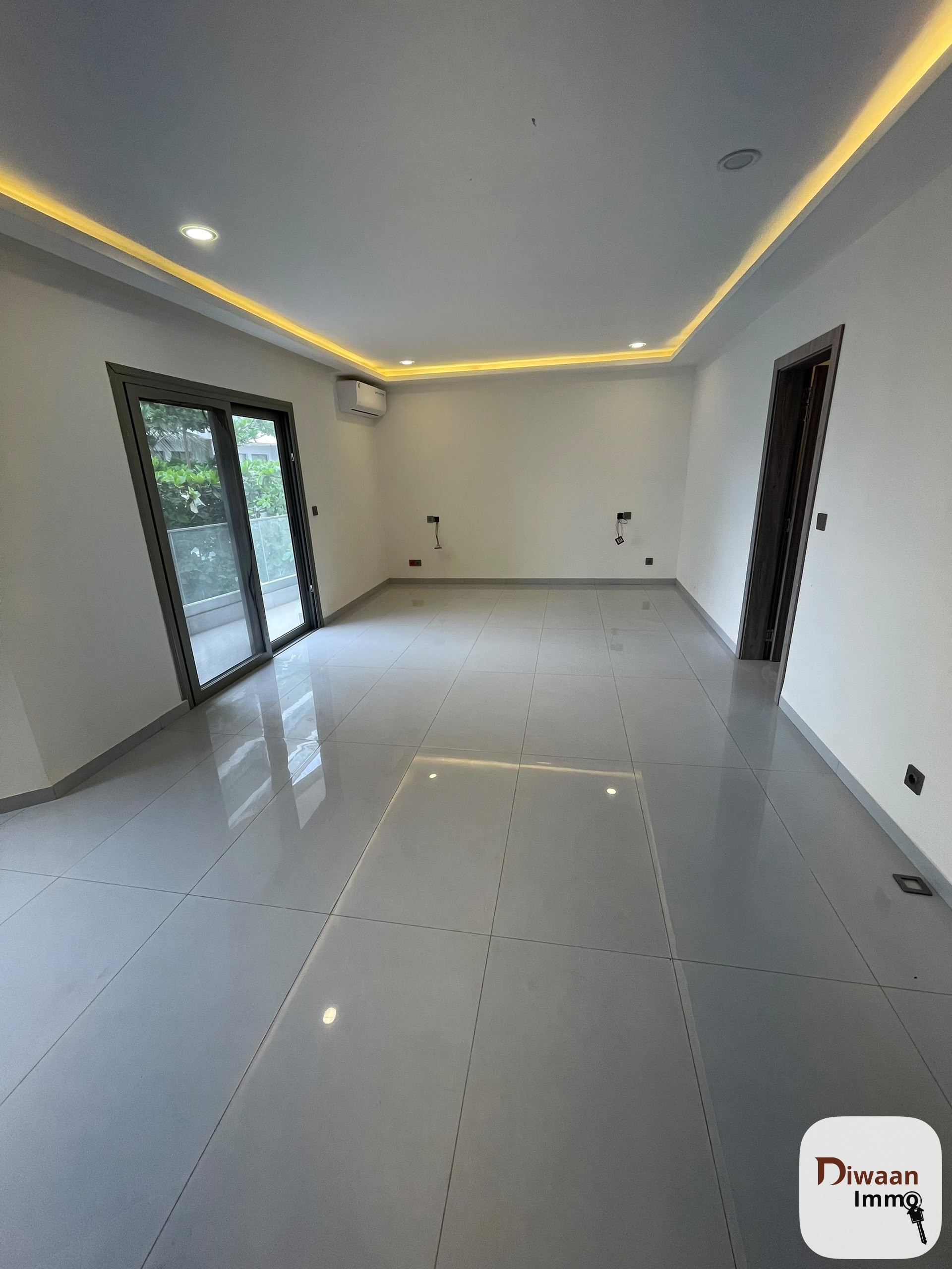 Appartement F4+ à louer aux Almadies - Image 2