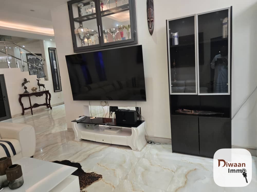 Villa meublée F6 à louer aux Almadies Recasement - Image 8